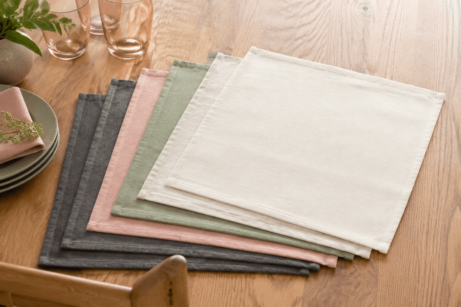 Cotton Placemat Set (6) — On the table
